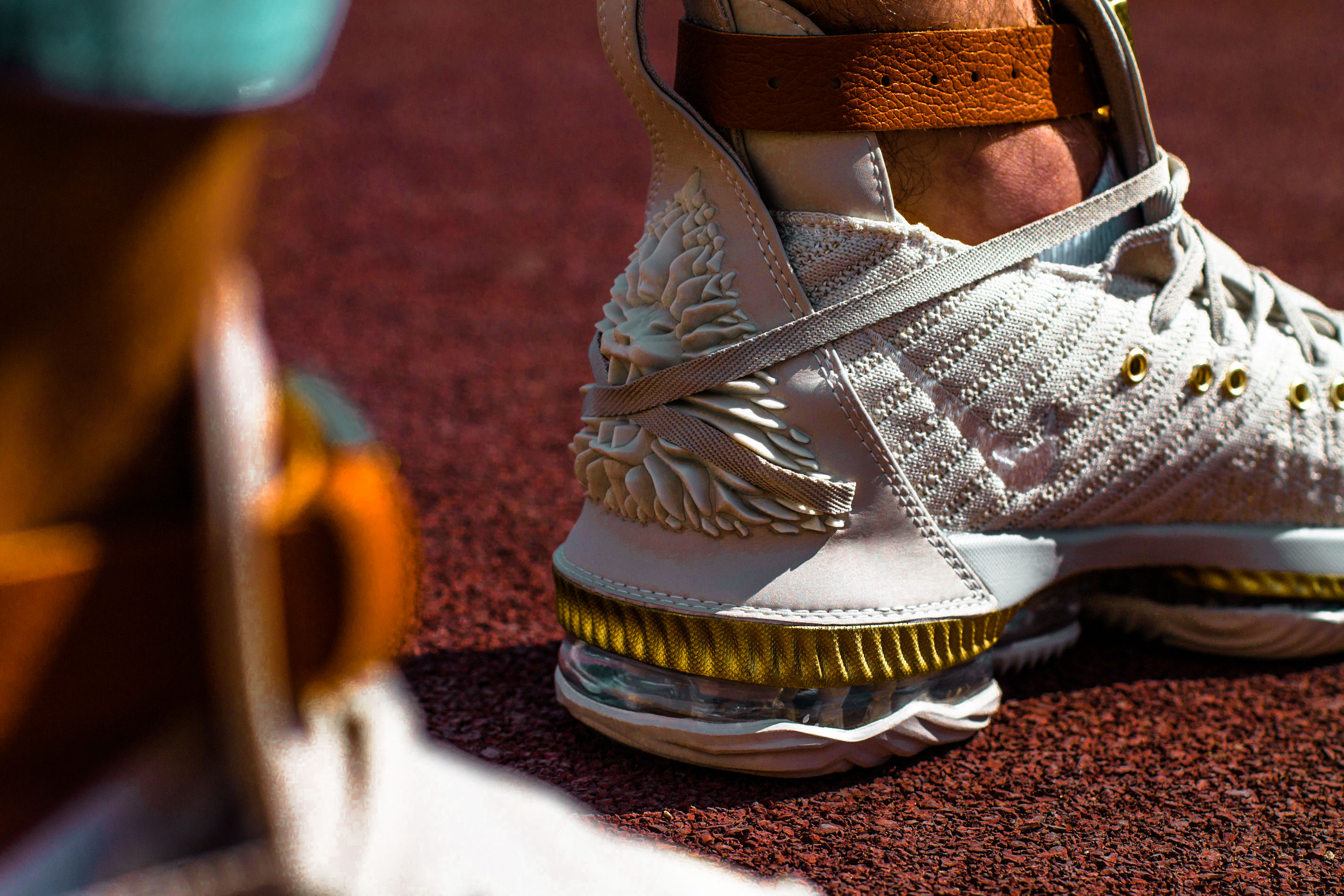 lebron 16 harlem fashion